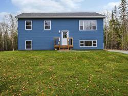 47 Maloney Road  Admiral Rock, NS B0N 2H0