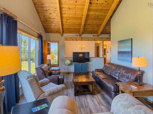 40 Country Lane, Lower West Pubnico, NS 