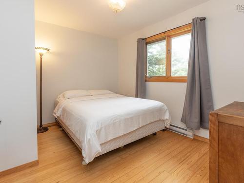 40 Country Lane, Lower West Pubnico, NS 