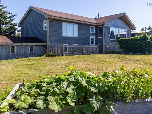 40 Country Lane, Lower West Pubnico, NS 