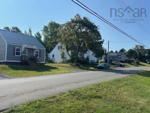 29 Dickie Street, Trenton, NS 