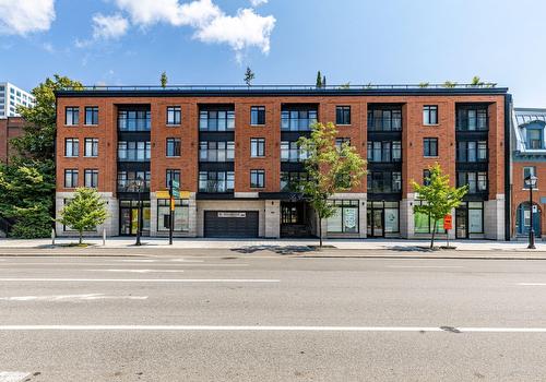 Frontage - 403-450 Rue St-Antoine E., Montréal (Ville-Marie), QC - Outdoor With Facade