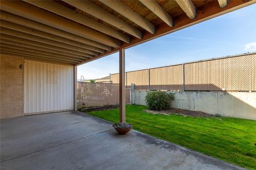 10-3906 Pleasant Valley Road, Vernon, BC - Outdoor With Exterior