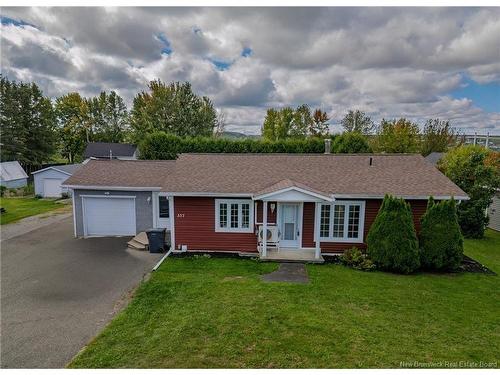 337 Albert ST  Grand-Sault/Grand Falls, NB E3Y 1E2