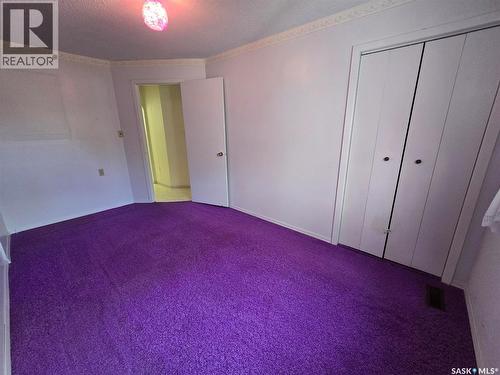 914 Pacific Street, Grenfell, SK - Indoor