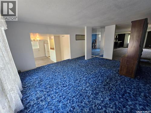 914 Pacific Street, Grenfell, SK - Indoor