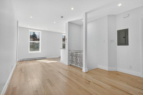 Living room - 1145 Rue Jardin, Montréal (Le Sud-Ouest), QC - Indoor Photo Showing Other Room