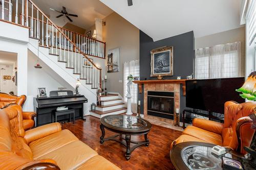 Escalier - 298 Grande Côte O., Lanoraie, QC - Indoor Photo Showing Living Room With Fireplace