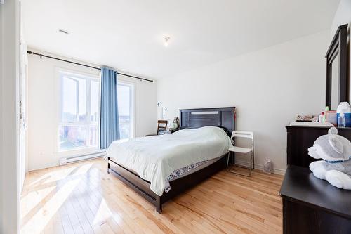 Primary bedroom - 7329 Rue Rosaire-Gendron, Montréal (Lasalle), QC - Indoor Photo Showing Bedroom