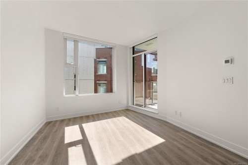 716-1628 Store St, Victoria, BC - Indoor Photo Showing Other Room