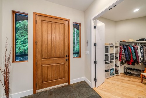 1875 Ashling Rd, Qualicum Beach, BC 