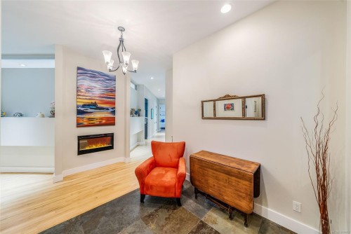 1875 Ashling Rd, Qualicum Beach, BC 