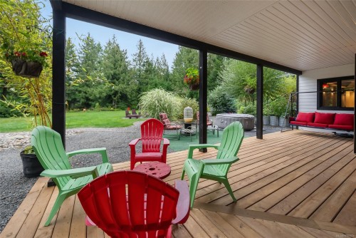 1875 Ashling Rd, Qualicum Beach, BC 