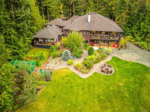 1875 Ashling Rd, Qualicum Beach, BC 