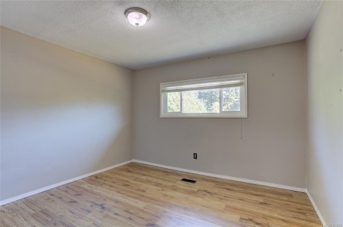 227 Grants Lake Rd, Lake Cowichan, BC 