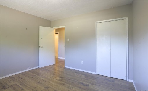 227 Grants Lake Rd, Lake Cowichan, BC 