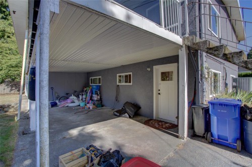 227 Grants Lake Rd, Lake Cowichan, BC 