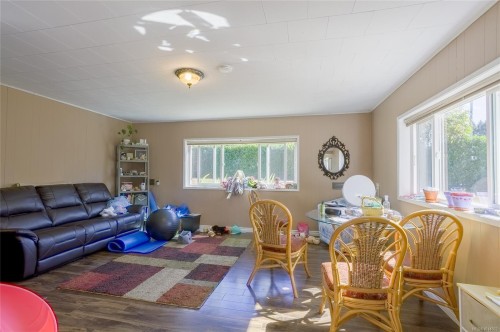 227 Grants Lake Rd, Lake Cowichan, BC 