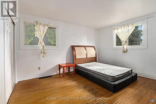 1285 Fellows Road, Ottawa, ON - Indoor Photo Showing Bedroom