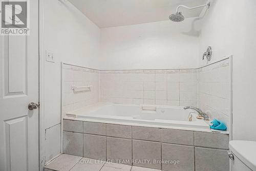 1285 Fellows Road, Ottawa, ON - Indoor Photo Showing Bathroom