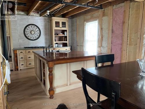 1714 County Rd 9, Greater Napanee (Greater Napanee), ON - Indoor Photo Showing Basement