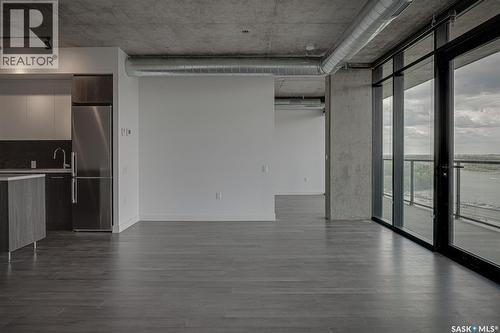 1202 490 2Nd Avenue S, Saskatoon, SK - Indoor Photo Showing Kitchen