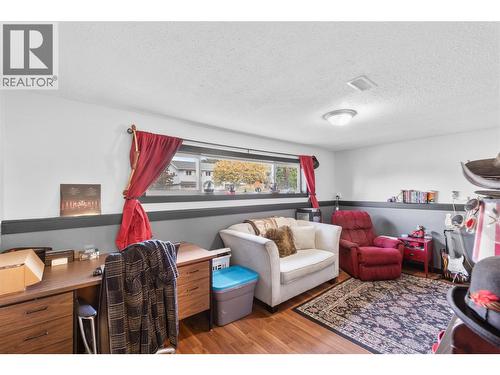 1206 43 Avenue, Vernon, BC - Indoor