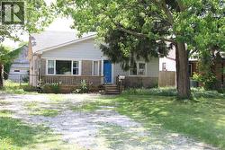 665 LAKESHORE ROAD  Sarnia, ON N7V 2T1