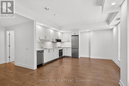 601 - 180 George Street, Ottawa, ON - Indoor Photo Showing Kitchen
