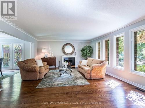 2269 Shardawn Mews, Mississauga, ON - Indoor Photo Showing Living Room With Fireplace