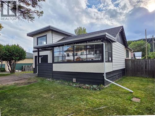 3883 3Rd Avenue, Smithers, BC - Outdoor