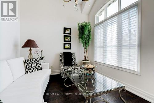 47 Legacy Lane, Hamilton, ON - Indoor Photo Showing Other Room