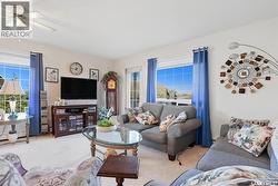 302 934 Heritage VIEW  Saskatoon, SK S7H 5R9