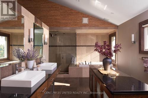 7 Maplehill Drive, Cavan Monaghan (Cavan-Monaghan), ON - Indoor Photo Showing Bathroom