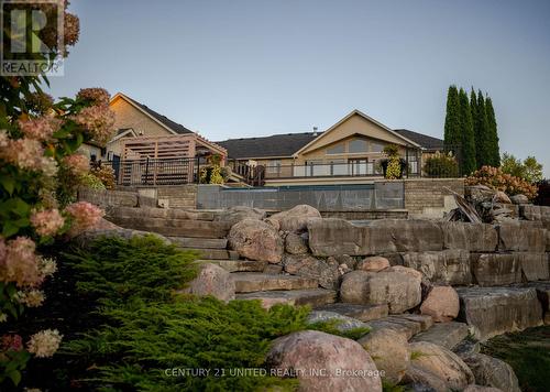 7 Maplehill Drive, Cavan Monaghan (Cavan-Monaghan), ON - Outdoor