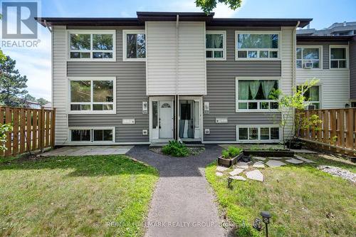 M - 15 BANNER ROAD  Ottawa, ON K2H 8T3