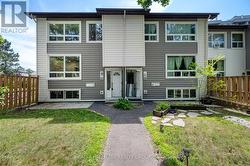 M - 15 BANNER ROAD  Ottawa, ON K2H 8T3