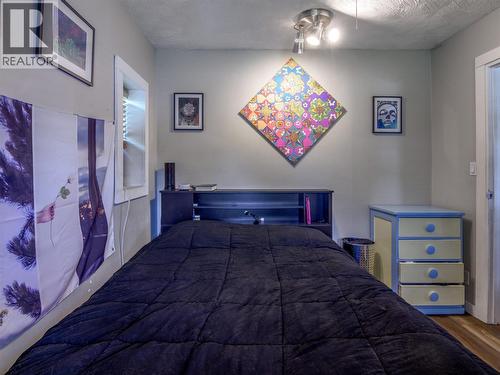 748 Penticton Avenue, Penticton, BC - Indoor Photo Showing Bedroom