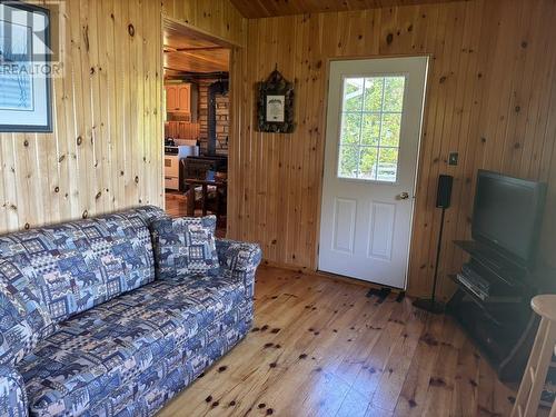 Lot 27 Devil'S Lake, Whitman Township, ON - Indoor Photo Showing Living Room