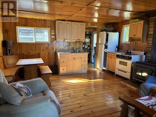 Lot 27 Devil'S Lake, Whitman Township, ON - Indoor Photo Showing Kitchen