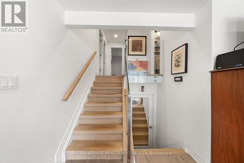 105 Apache Trail, Toronto, ON - Indoor Photo Showing Other Room