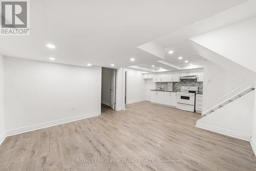 105 Apache Trail, Toronto, ON - Indoor Photo Showing Other Room
