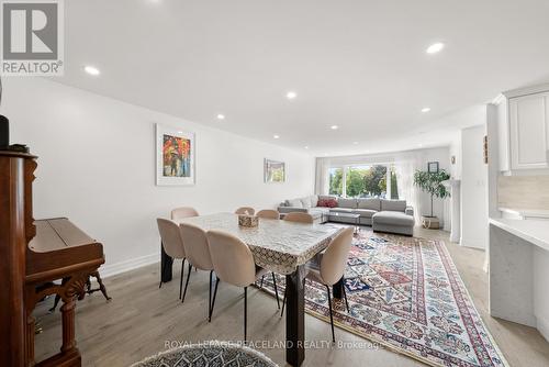 105 Apache Trail, Toronto, ON - Indoor Photo Showing Dining Room