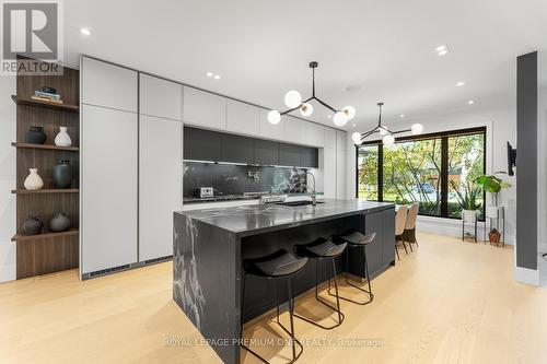 49 Norman Drive, King, ON - Indoor Photo Showing Kitchen