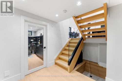 49 Norman Drive, King, ON - Indoor Photo Showing Other Room