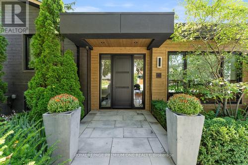 49 Norman Drive, King, ON - Outdoor