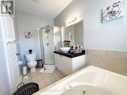 38 Hurst Drive, Barrie, ON - Indoor Photo Showing Bathroom