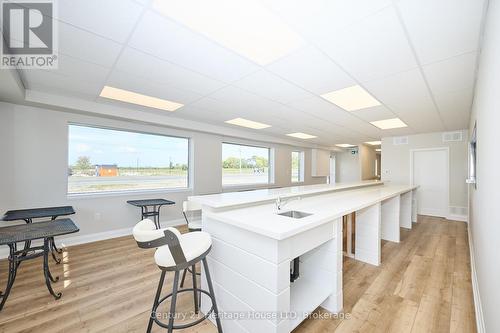 Counter with view of street lots of natural light - 3551 Garrison Road, Fort Erie (Ridgeway), ON 