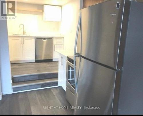 Bachelor apartment basement kitchen - 79 Queen Street, Clarington (Bowmanville), ON - Indoor Photo Showing Kitchen