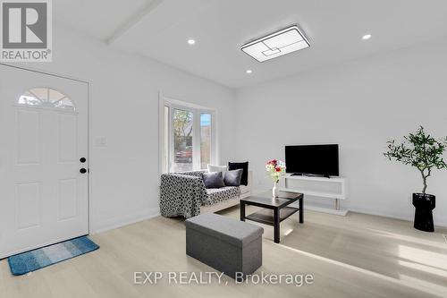 217 Fairfield Avenue, Hamilton, ON - Indoor